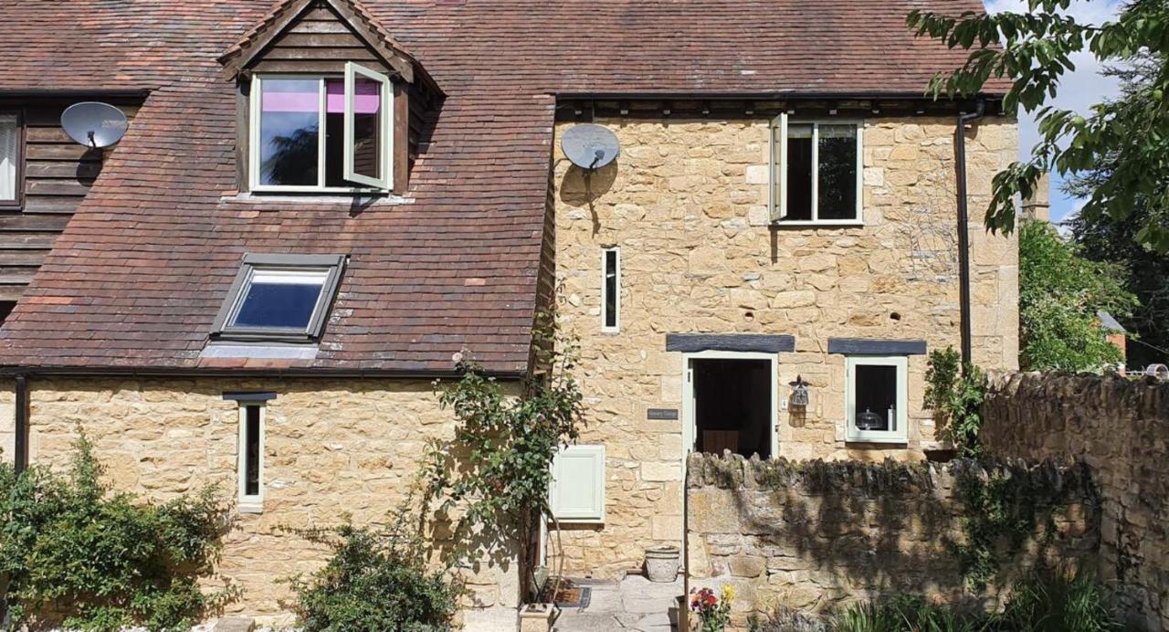 Granary Cottage - Luxury Barn Conversion Weston Subedge Exterior photo